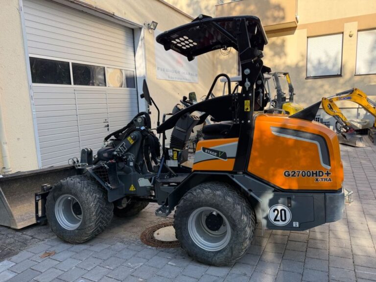 Giant G 2700xtra HDPlus - Bj 2024 - 260 Stunden Netto € 35.900,00